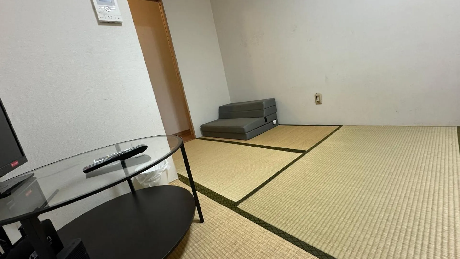 Ex2 Higashimikuni Hous Apartment Osaka 0*,  Japan